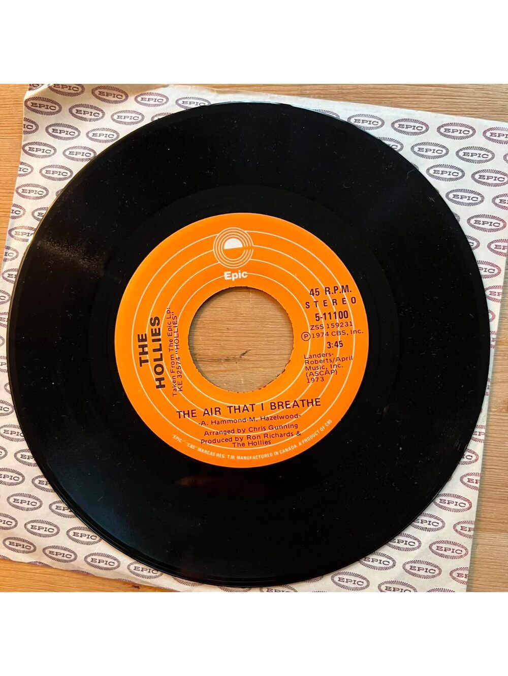 The Hollies - The Air that I Breathe/No More Riders 45rpm VG+ R11
